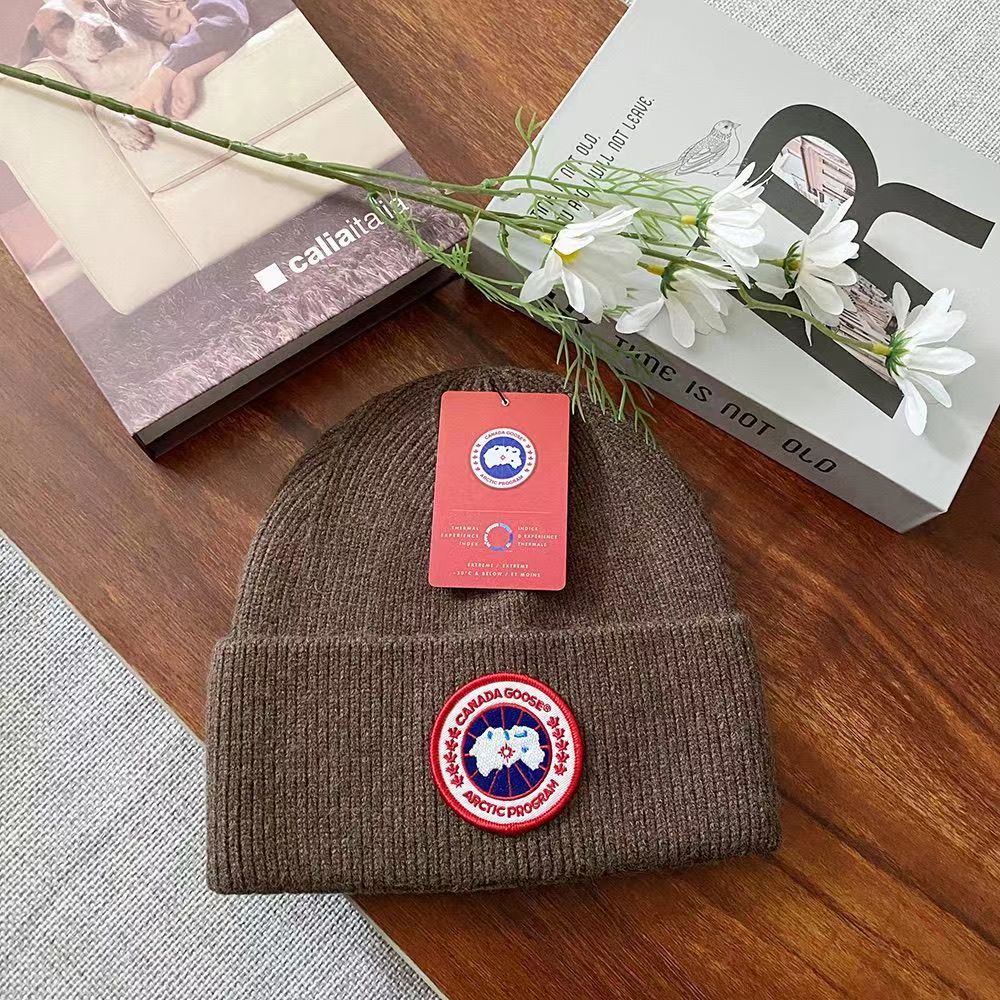 Canada Goose Ribbed Toque