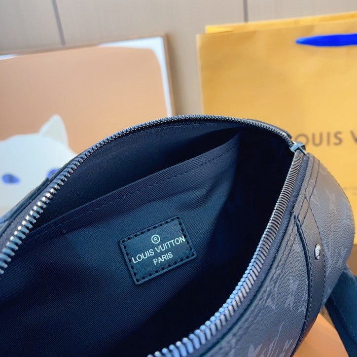 LV Keepall Bandoulière 35 Bag